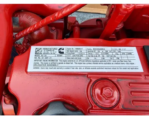 CUMMINS B6.7 Engine Assembly