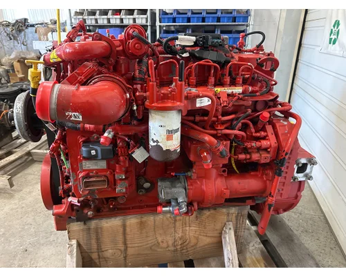 CUMMINS B6.7 Engine Assembly