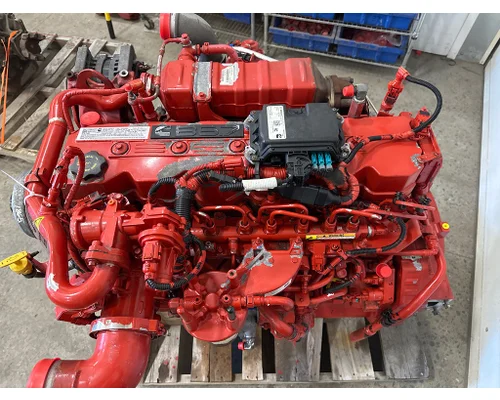 CUMMINS B6.7 Engine Assembly