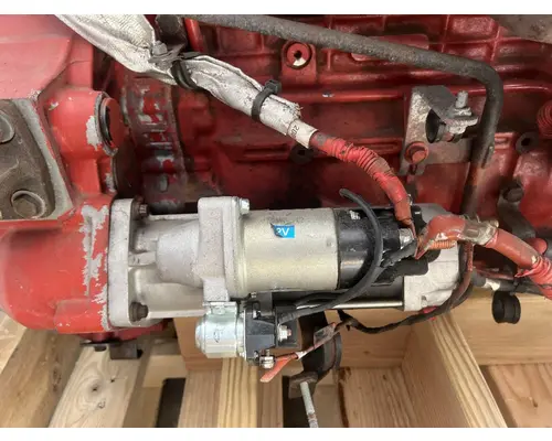 CUMMINS B6.7 Engine Assembly