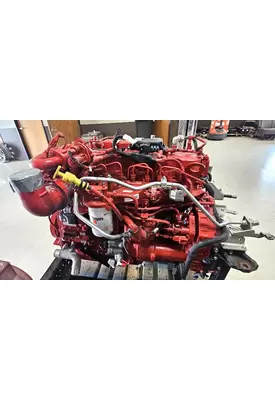 CUMMINS B6.7 Engine Assembly