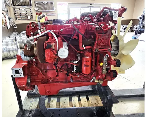 CUMMINS B6.7 Engine Assembly