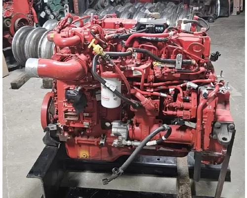 CUMMINS B6.7 Engine Assembly