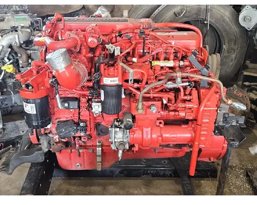 CUMMINS B6.7 Engine Assembly