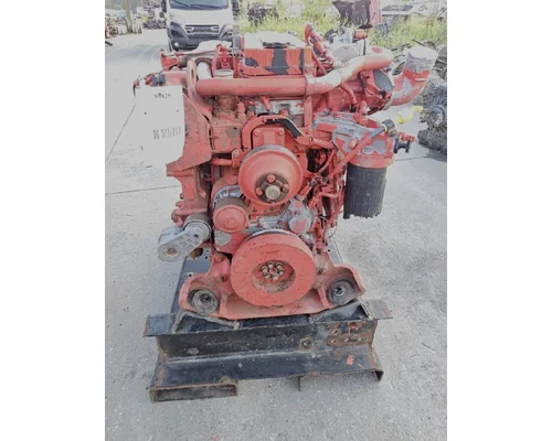CUMMINS B6.7 Engine Assembly
