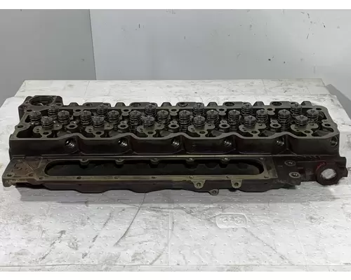 CUMMINS B6.7 Engine Cylinder Head