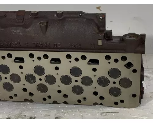 CUMMINS B6.7 Engine Cylinder Head