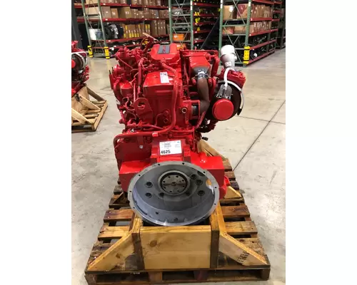 CUMMINS B6.7 Engine