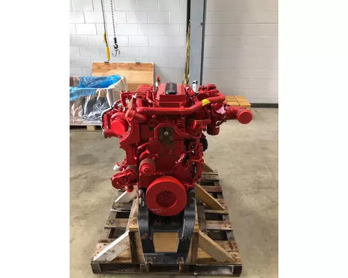 CUMMINS B6.7 Engine