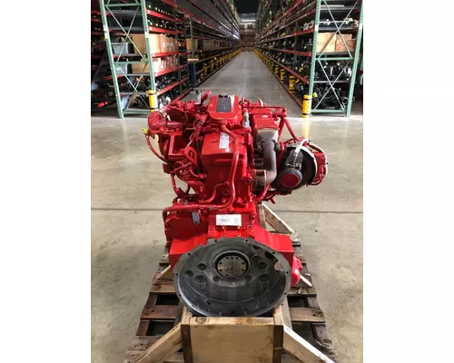 CUMMINS B6.7 Engine