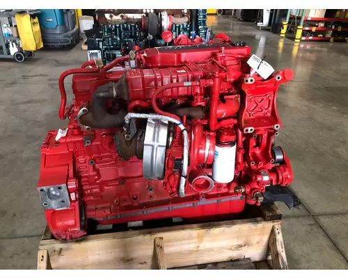 CUMMINS B6.7 Engine