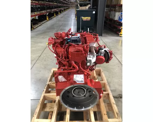 CUMMINS B6.7 Engine