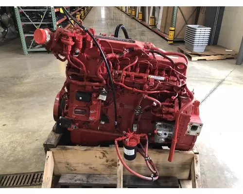 CUMMINS B6.7 Engine