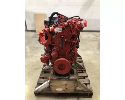 CUMMINS B6.7 Engine