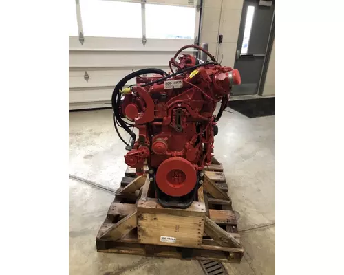 CUMMINS B6.7 Engine