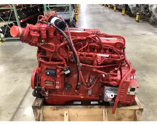 CUMMINS B6.7 Engine