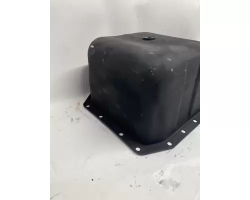 CUMMINS B6.7 Oil Pan