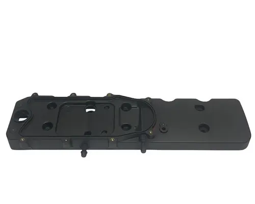 CUMMINS B6.7 Valve Cover