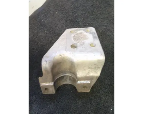 CUMMINS BC4-400 ENGINE MOUNTS, ENGINE (REAR)