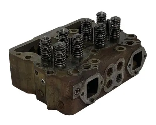 CUMMINS Big Cam III Cylinder Head