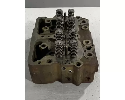 CUMMINS Big Cam III Cylinder Head