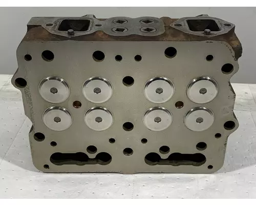 CUMMINS Big Cam III Cylinder Head