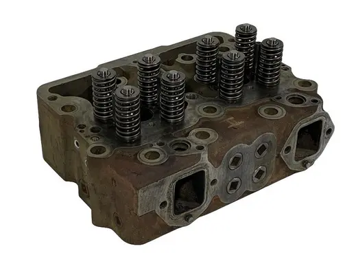 CUMMINS Big Cam III Cylinder Head