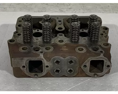 CUMMINS Big Cam III Engine Cylinder Head