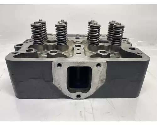 CUMMINS Big Cam II Cylinder Head