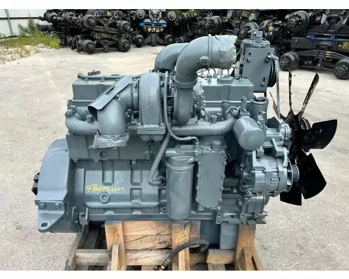 CUMMINS C8.3-210 Engine Assembly