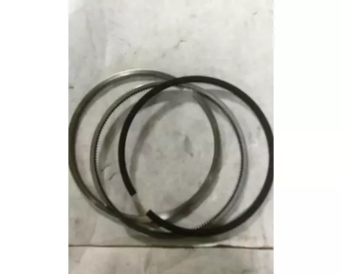 CUMMINS C8.3-275 Piston