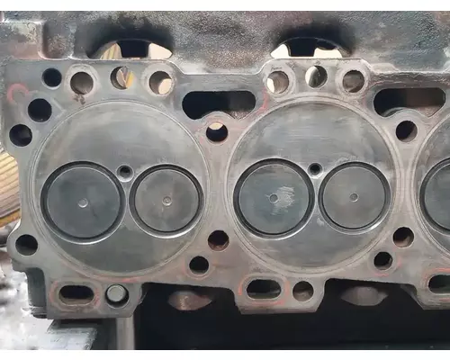 CUMMINS C8.3 Cylinder Head