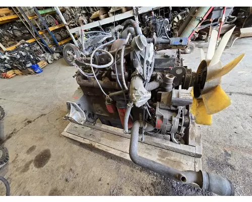 CUMMINS C8.3 Engine Assembly