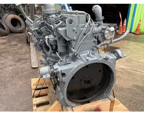 CUMMINS C8.3 Engine Assembly