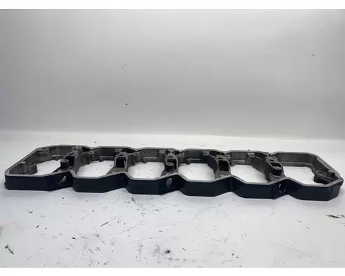 CUMMINS ISB 5.9L EGR Valve Cover