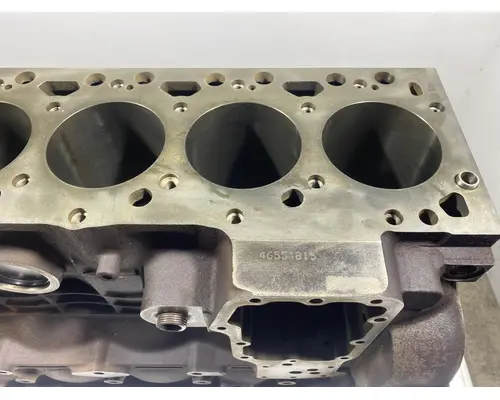 CUMMINS ISB 5.9L Cylinder Block