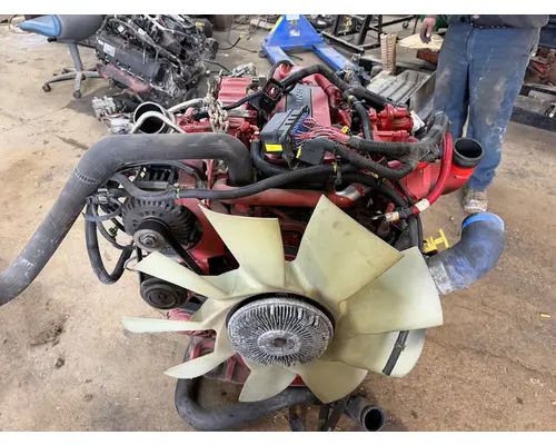 CUMMINS ISB 6.7 220 Engine Assembly