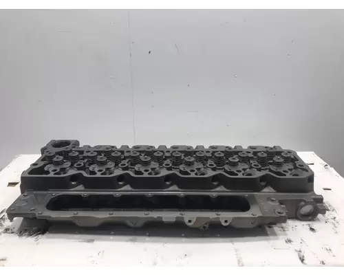 CUMMINS ISB 6.7L DEF Cylinder Head