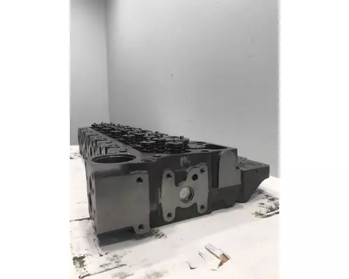 CUMMINS ISB 6.7L DEF Engine Cylinder Head