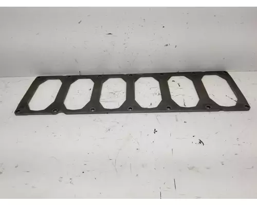 CUMMINS ISB 6.7L DPF Engine Block Plate