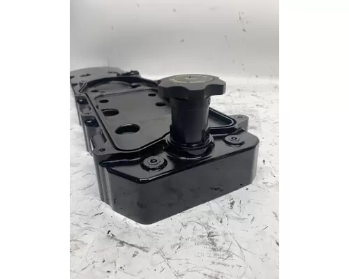 CUMMINS ISB 6.7L DPF Valve Cover
