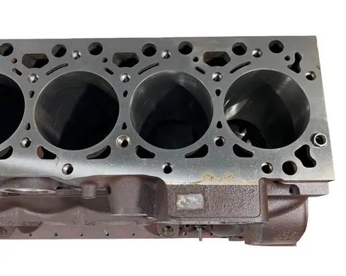CUMMINS ISB 6.7L Cylinder Block