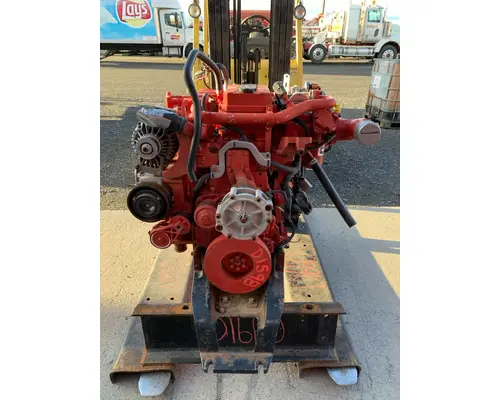 CUMMINS ISB 6.7L ENGINE ASSEMBLY