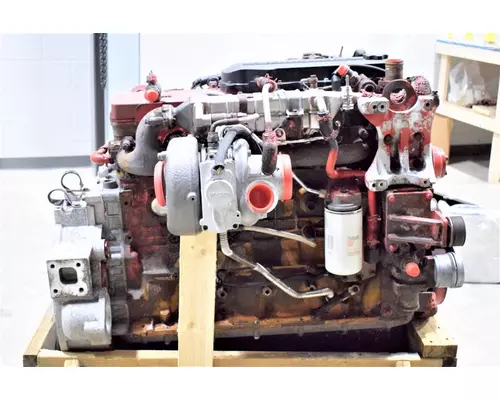 CUMMINS ISB 6.7L Engine