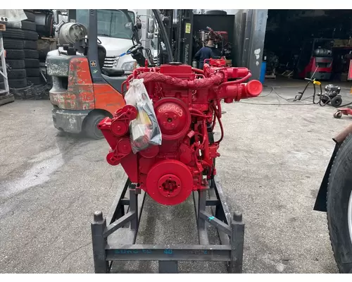 CUMMINS ISB 6.7 Engine Assembly