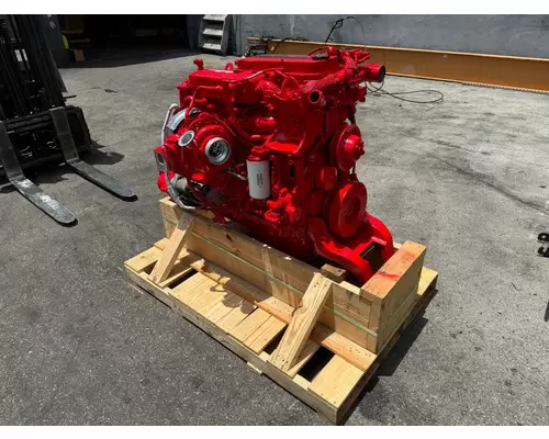 CUMMINS ISB 6.7 Engine Assembly