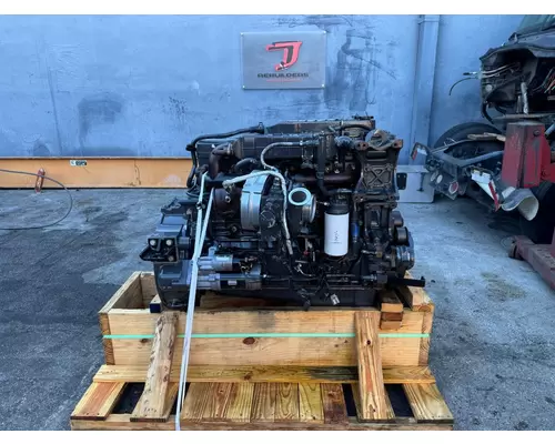 CUMMINS ISB 6.7 Engine Assembly