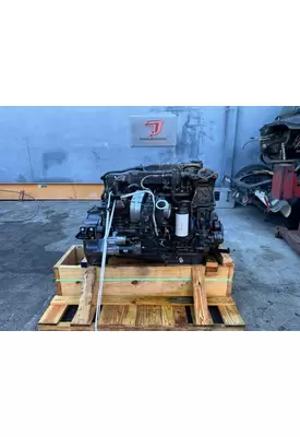 CUMMINS ISB 6.7 Engine Assembly