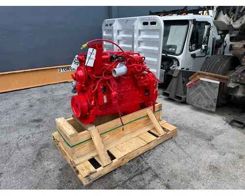 CUMMINS ISB 6.7 Engine Assembly