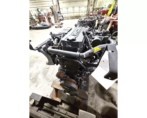 CUMMINS ISB 6.7 Engine Assembly